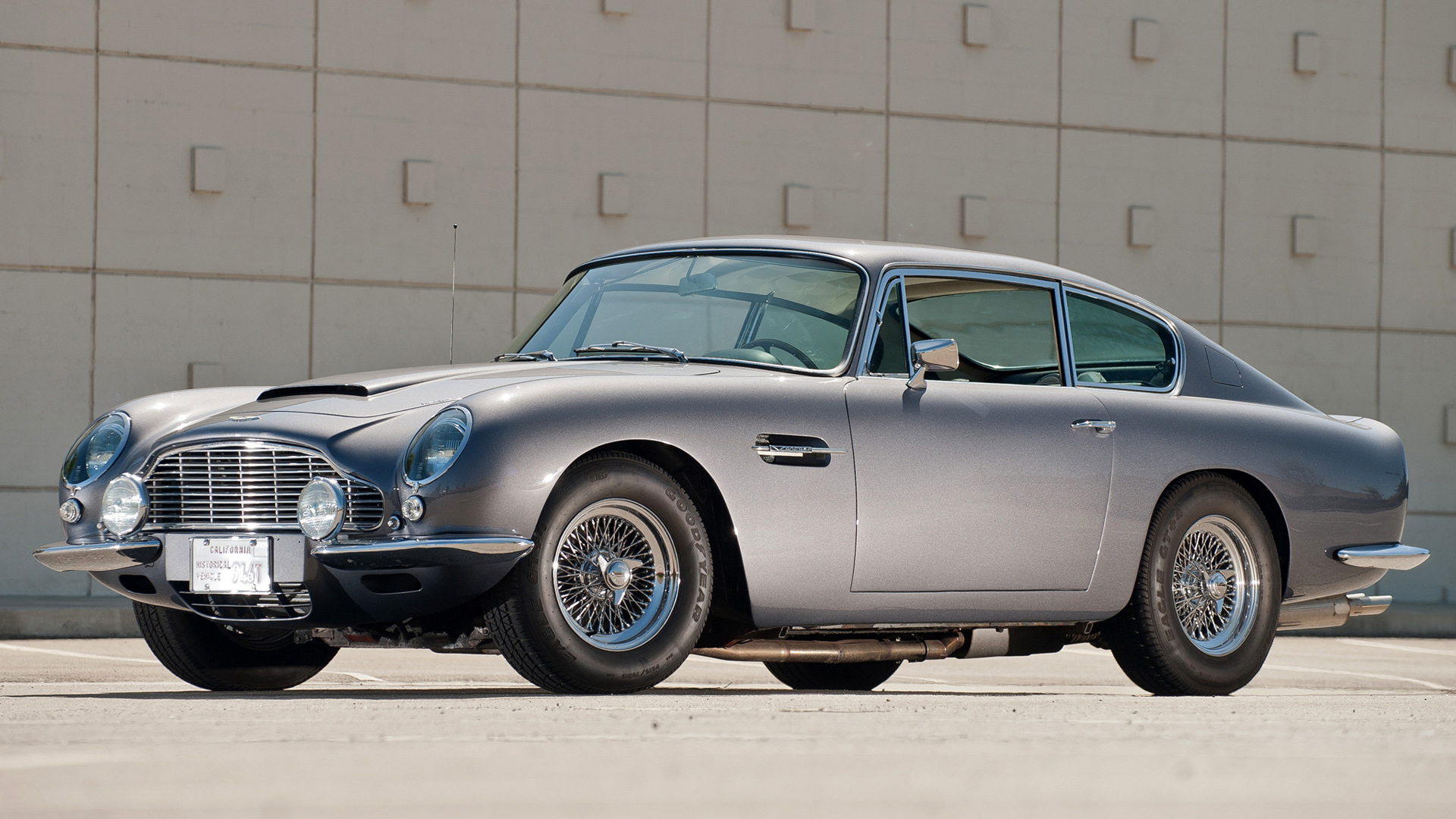 1965 Aston Martin DB6 Vantage