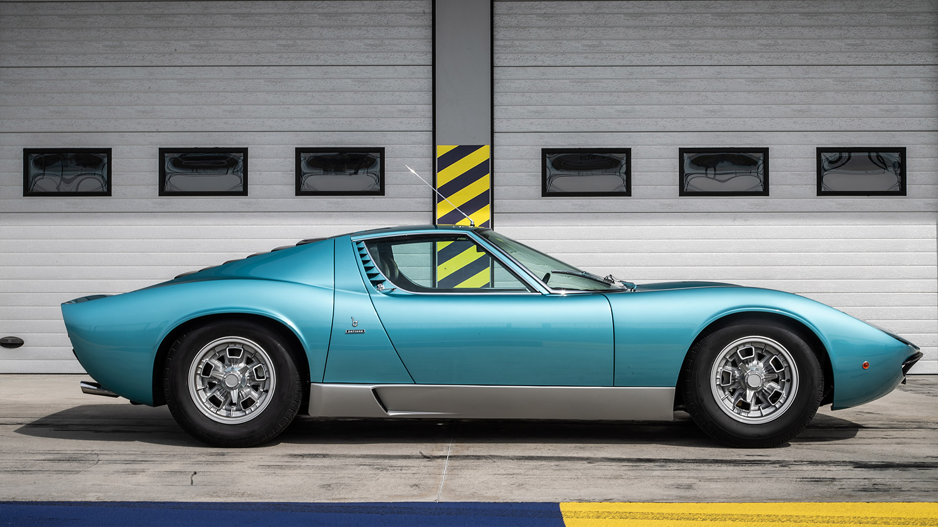 1971 Lamborghini Miura P400 S 2