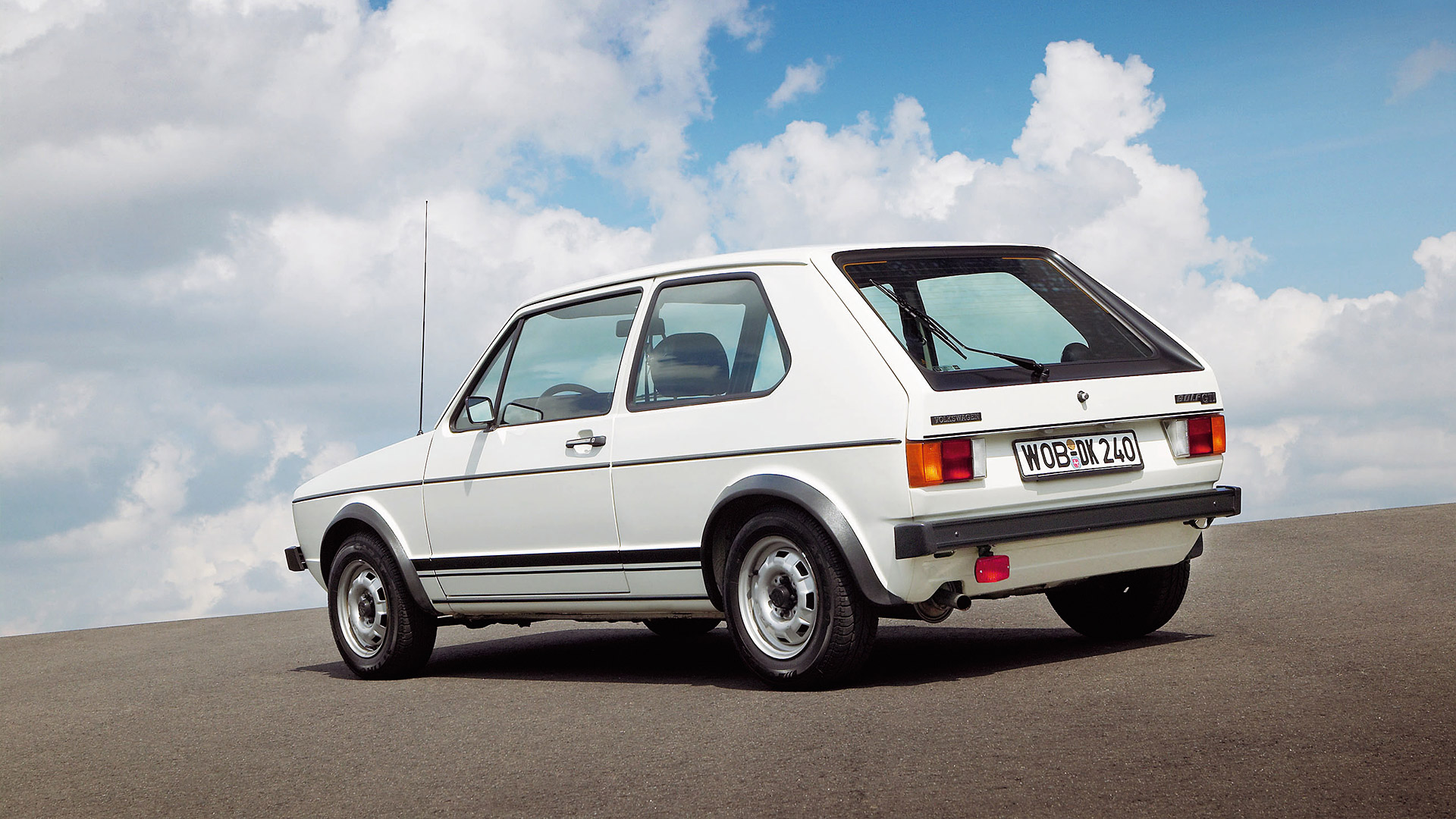 1976 Volkswagen Golf GTI 2