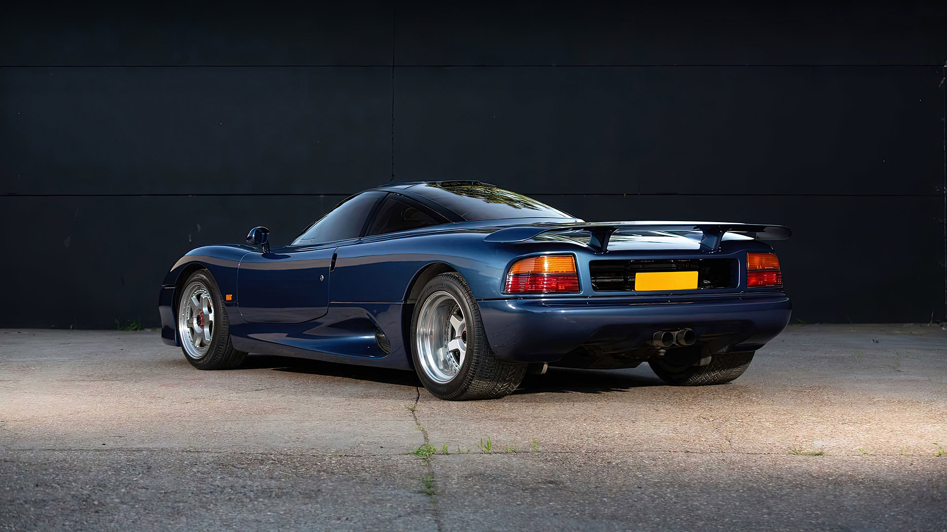 1990 Jaguar XJR-15 3