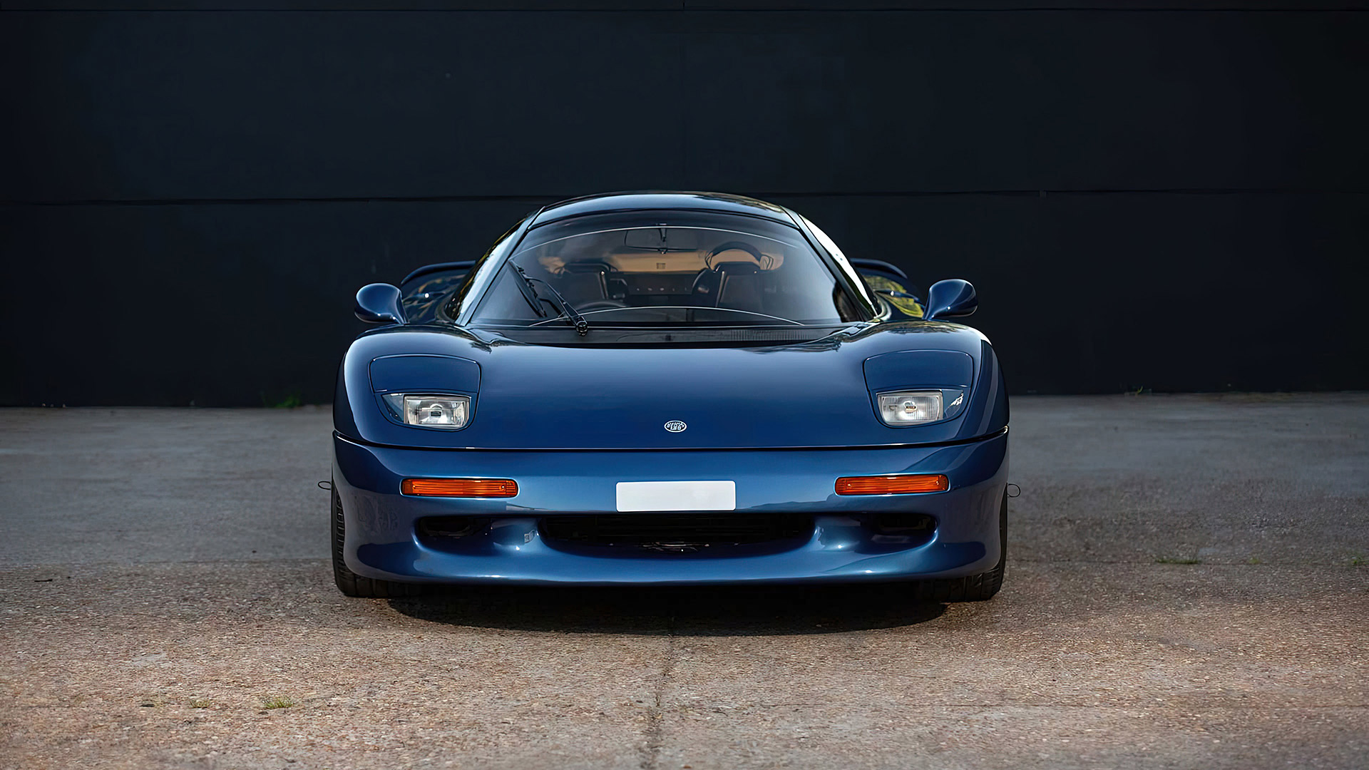 1990 Jaguar XJR-15 5