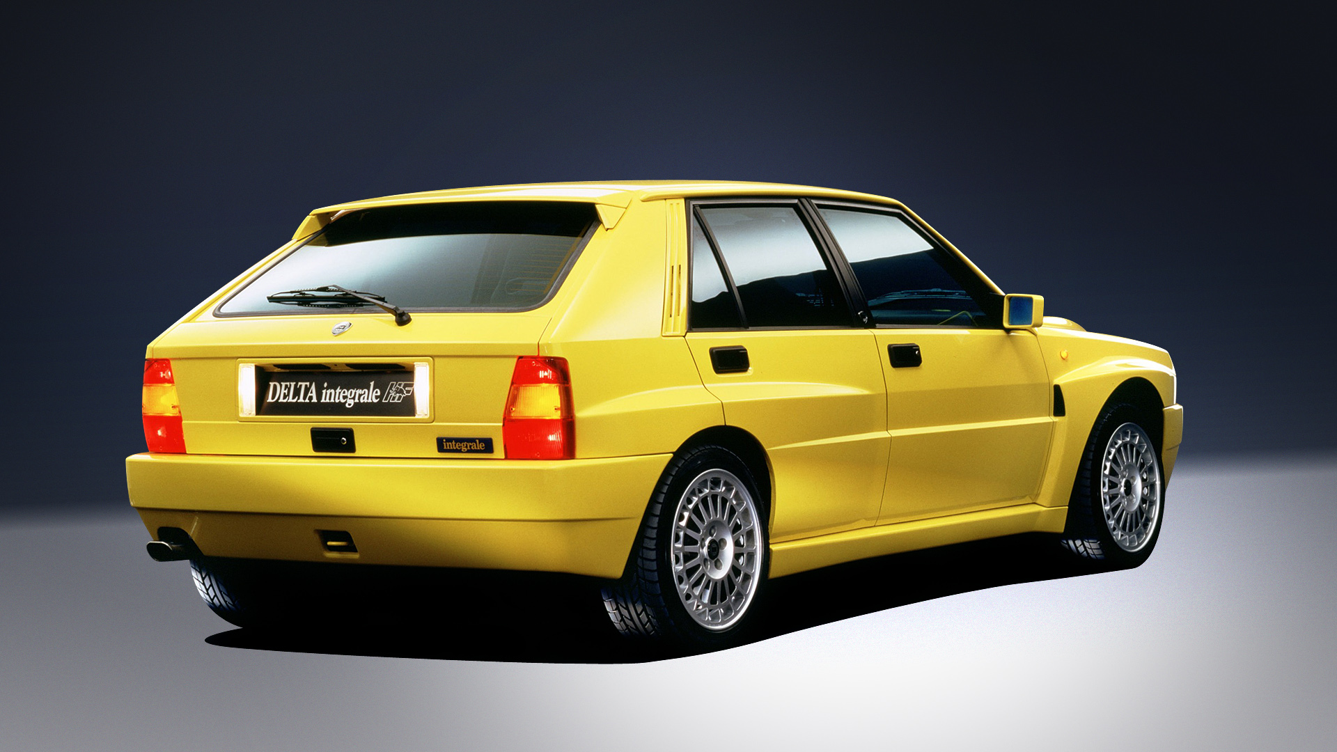1993 Lancia Delta HF Integrale Evoluzione II 2
