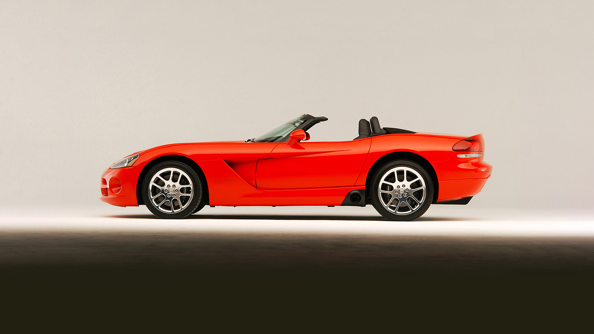 2003 Dodge Viper SRT10 Convertible 2