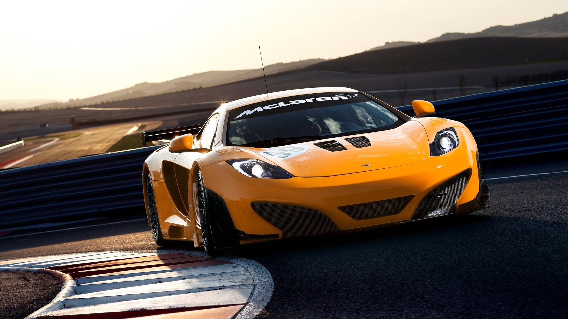 2011 McLaren MP4-12C GT3 3