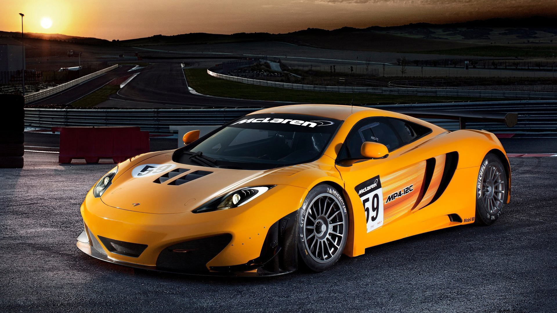 2011 McLaren MP4-12C GT3 4