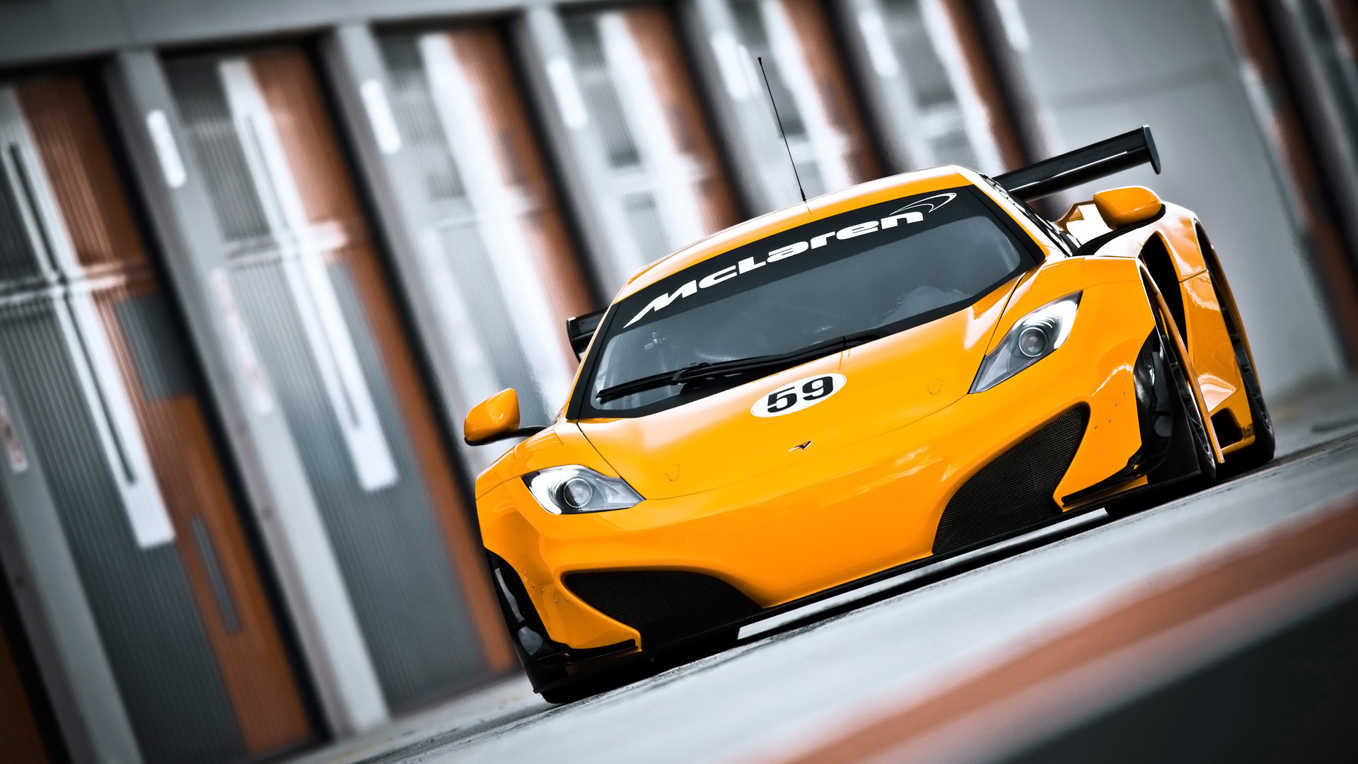 2011 McLaren MP4-12C GT3 5