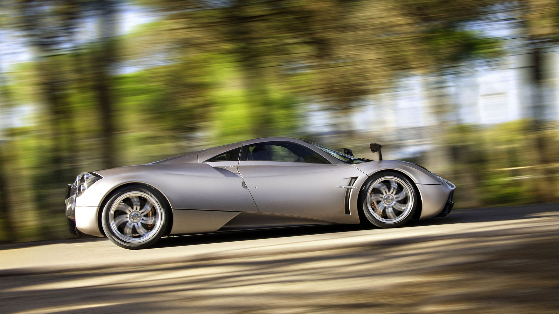2011 Pagani Huayra 5