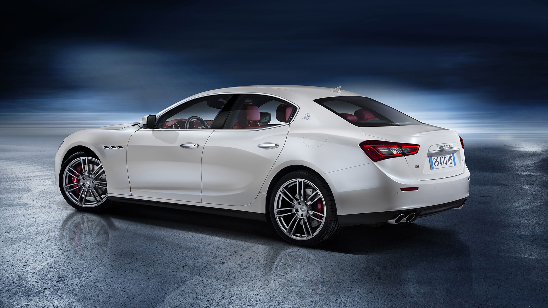 2014 Maserati Ghibli 2