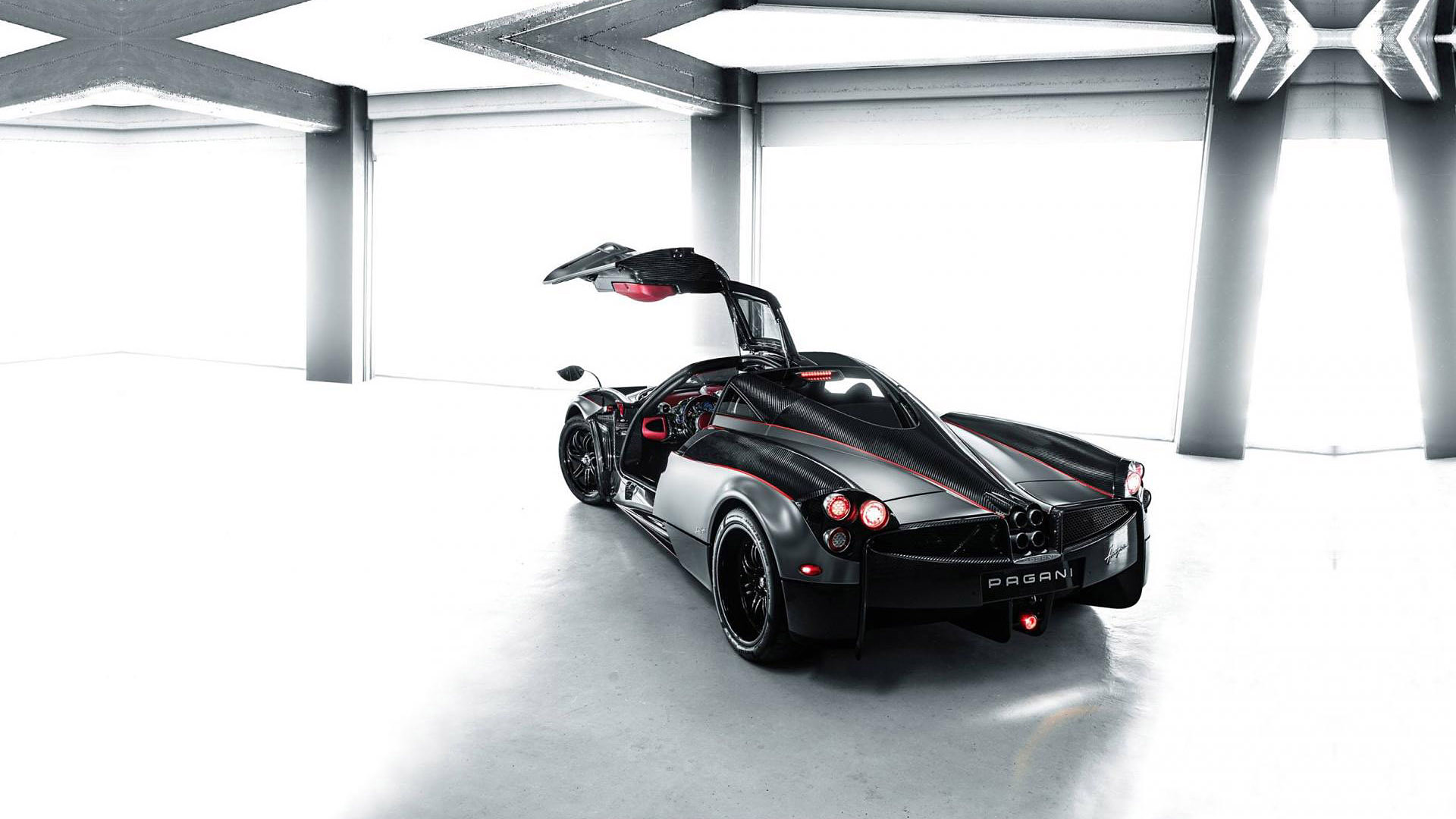 2015 Pagani Huayra by SS Customs 3