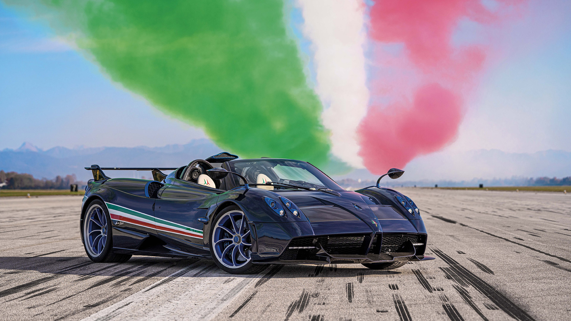 2021 Pagani Huayra Tricolore