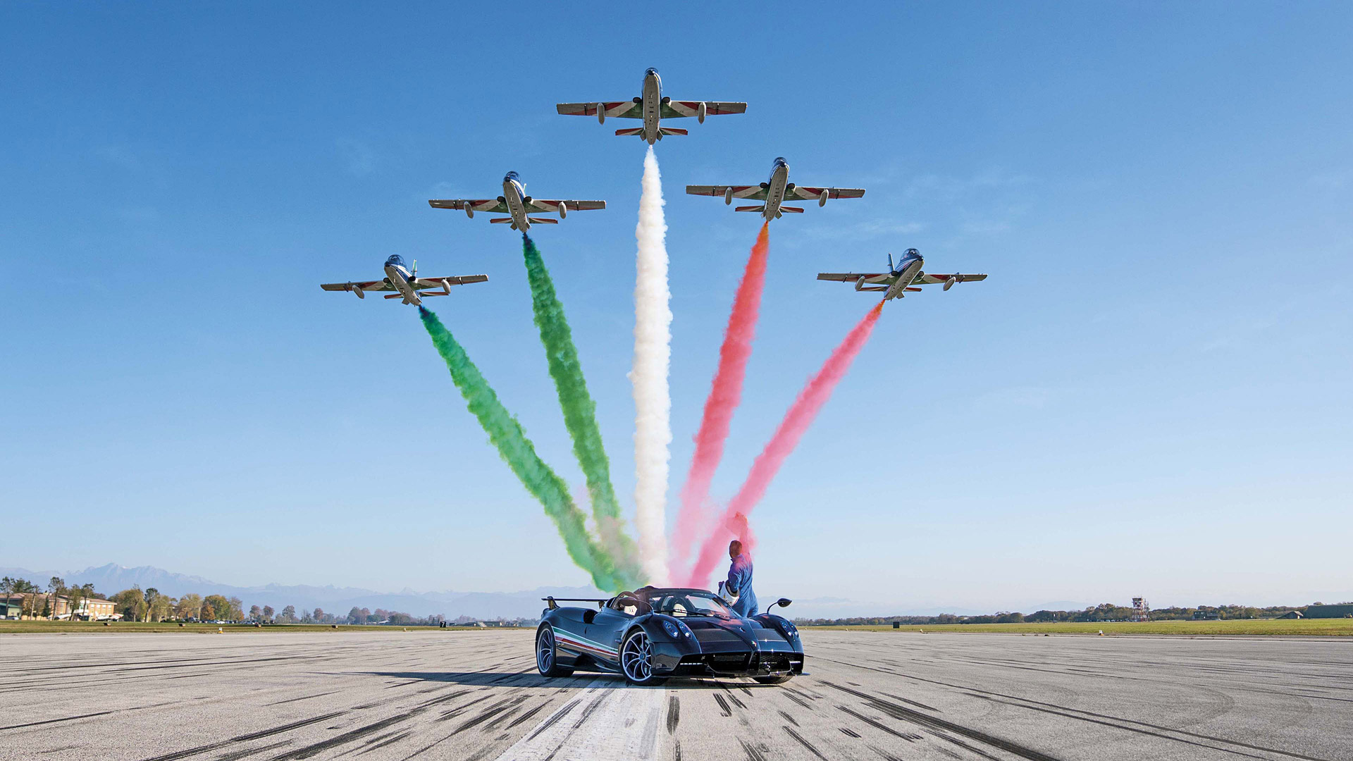 2021 Pagani Huayra Tricolore 5