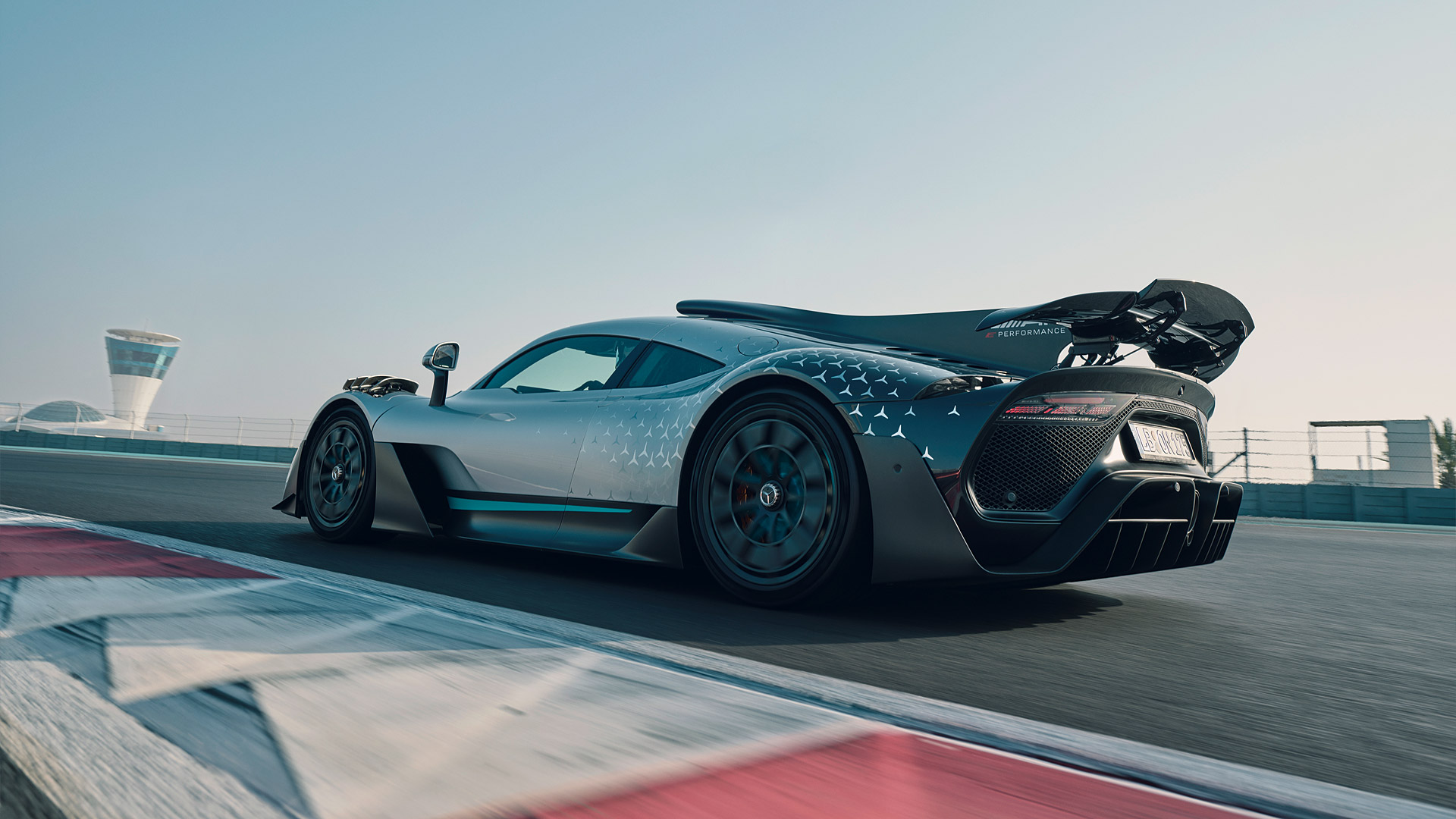 2023 Mercedes-AMG ONE 2