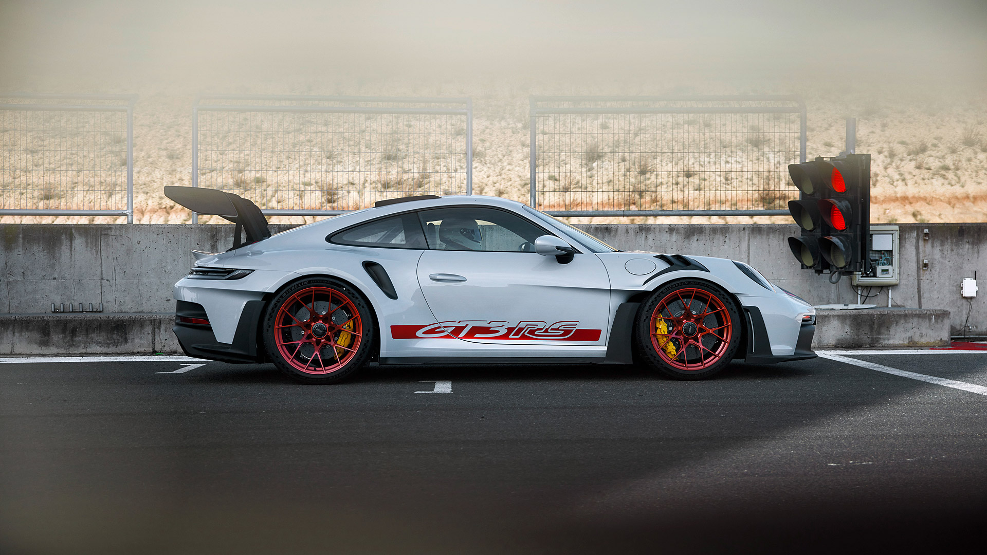 2023 Porsche 911 GT3 RS 4