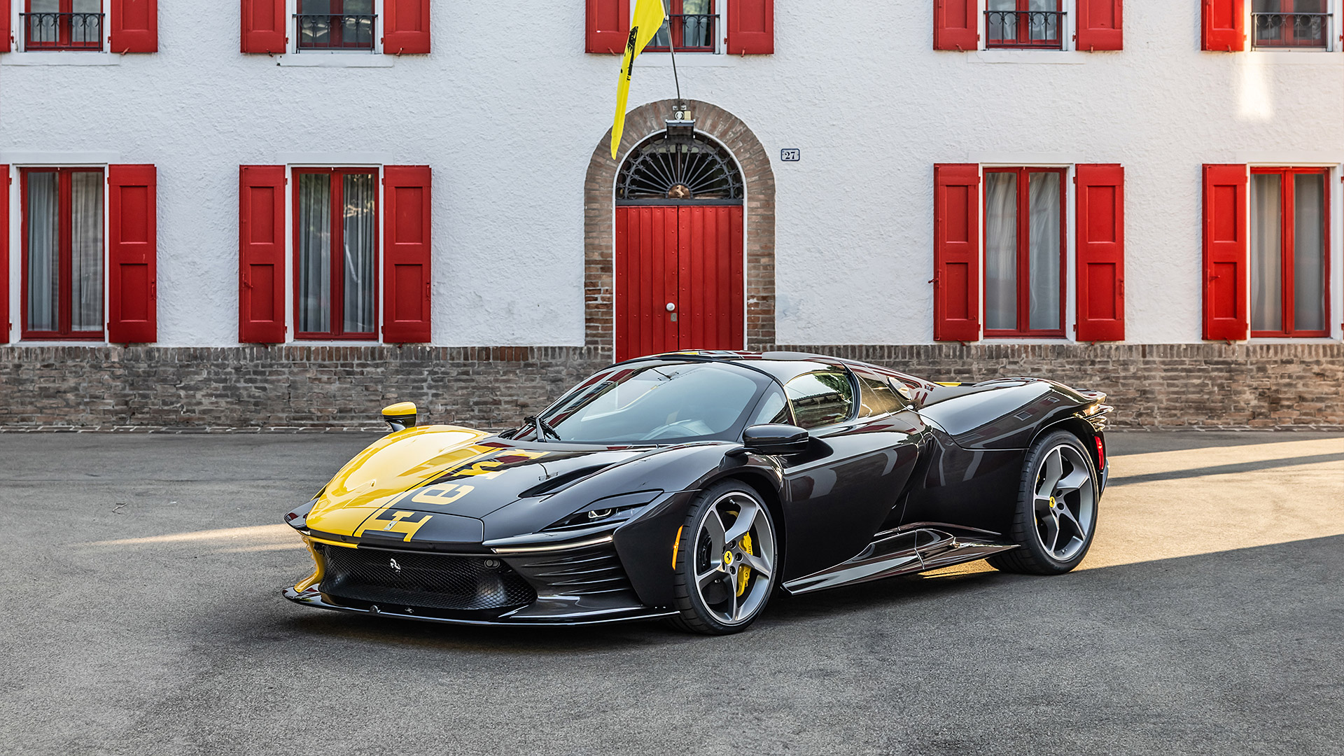 2025 Ferrari Daytona SP3 Tailor Made