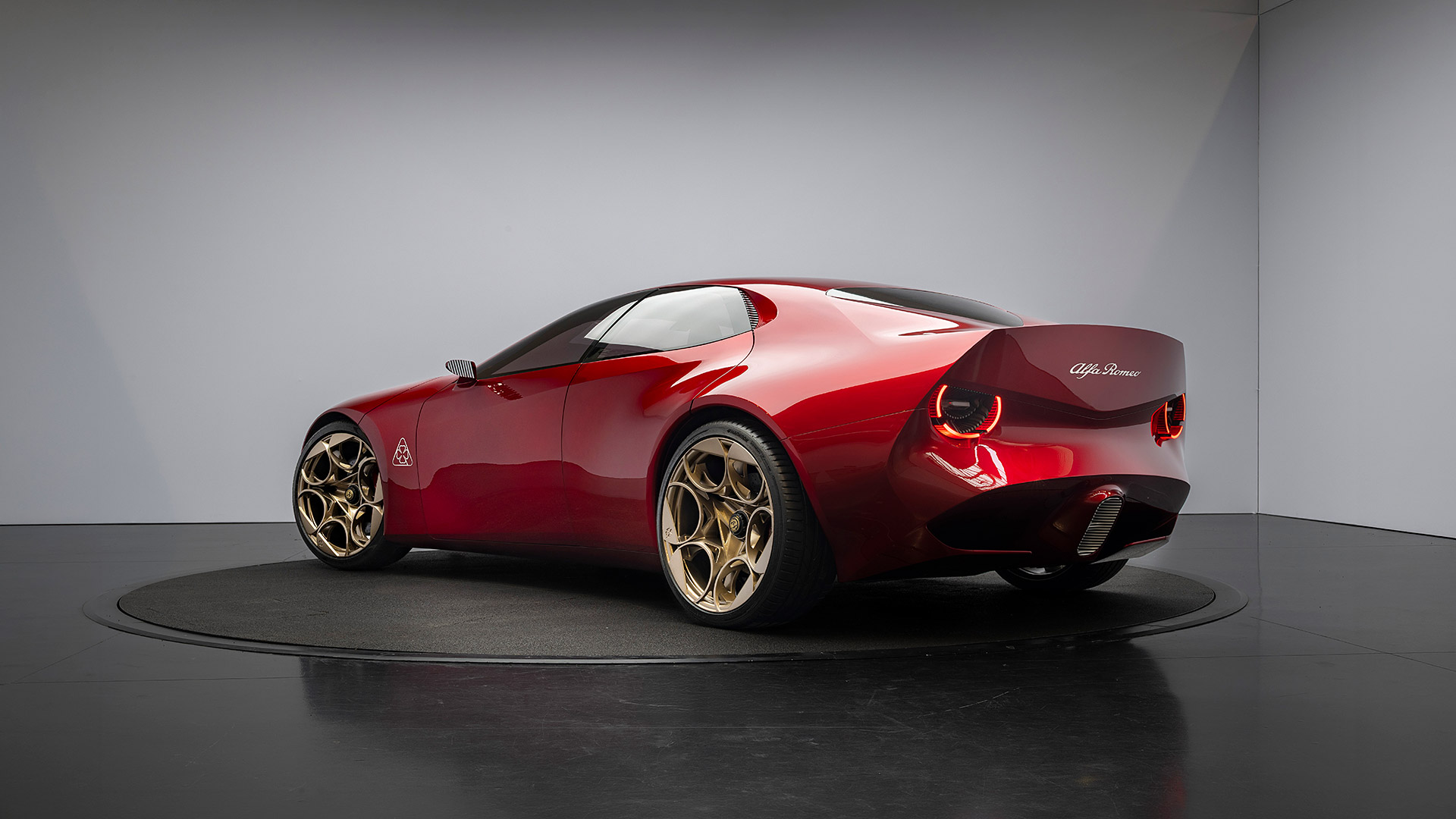 2026 Alfa Romeo Cuorerosso Concept 4